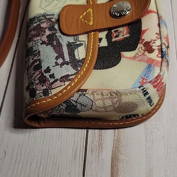 Dooney & Bourke 40th Anniversary Walt Disney Parks World Wristlet - Picture 7 of 17